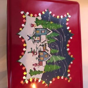 LUSH collector tin - Christmas edition